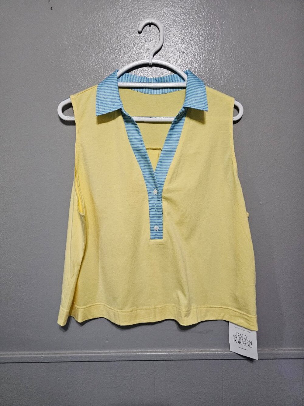 NWT Tankaneo Sleeveless Polo Shirt XXL Yellow Striped Collar V-Neck Crop Top Tan